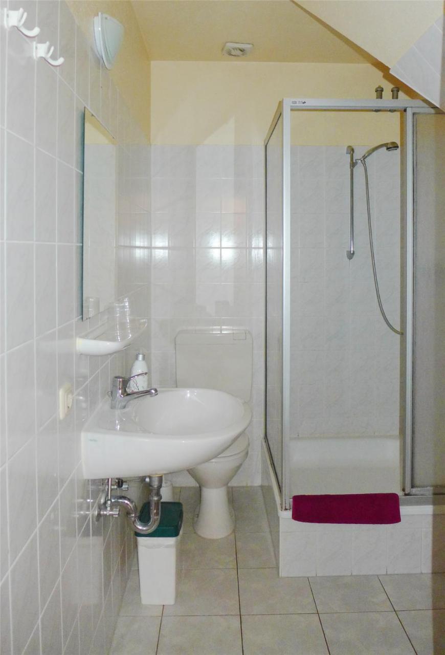 Pension Am Bodden Ribnitz-Damgarten Esterno foto